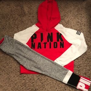 NEVER WORN!!! VS PINK Crop top and leggings